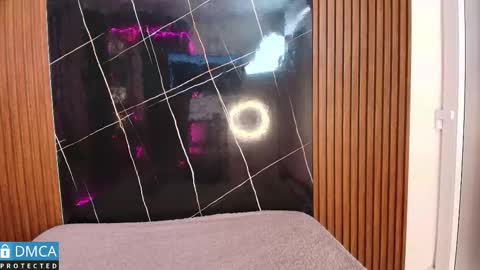 Stepha online show from September 29, 2025, 11:04 am