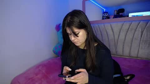 Emma online show from February 5, 2025, 2:29 am