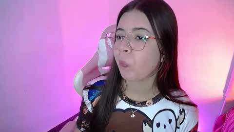 Emma online show from September 17, 2025, 5:20 am