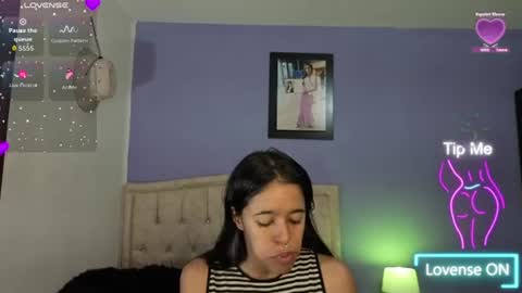 Snapshot of stephania_t chatting on June 12, 2026, 1:54 pm Stephania online show from June 12, 2026, 1:54 pm