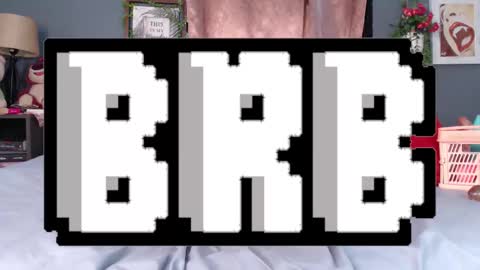 Snapshot of stephanie_golden chatting on February 22, 2025, 10:52 pm IG stephani 3333 online show from February 22, 2025, 10:52 pm