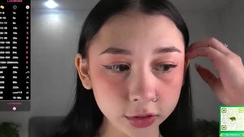 Sonya online show from November 27, 2025, 4:47 am