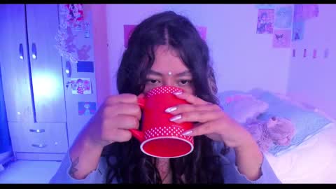 Stephanie  online show from February 18, 2025, 2:16 am