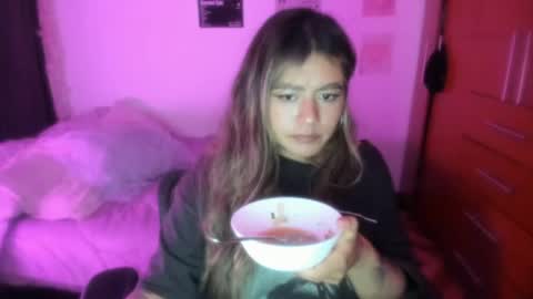 Stephanie  online show from April 21, 2026, 3:35 am