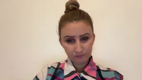 Snapshot of stephany333 chatting on January 7, 2026, 5:48 pm Stephany online show from January 7, 2026, 5:48 pm