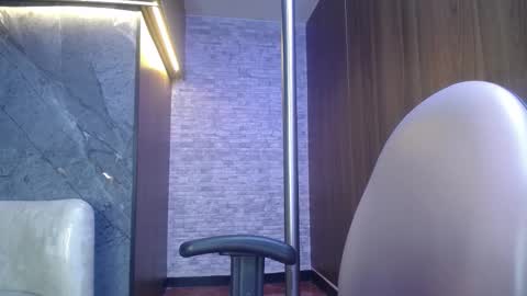 stephany_rodriguez_ online show from February 28, 2026, 1:45 pm