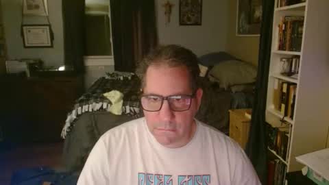 stephenhal9 online show from January 19, 2026, 4:05 am