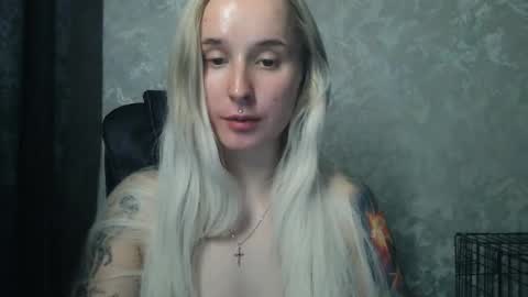 Snapshot of stephiepink chatting on January 6, 2026, 11:47 am Grace online show from January 6, 2026, 11:47 am