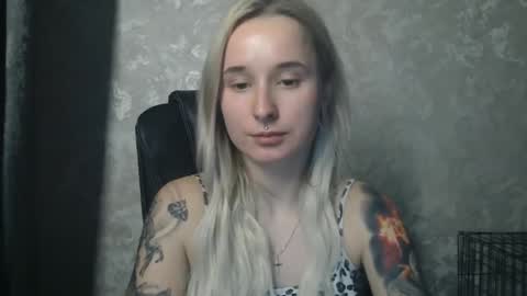 Snapshot of stephiepink chatting on February 11, 2026, 10:26 pm Grace online show from February 11, 2026, 10:26 pm
