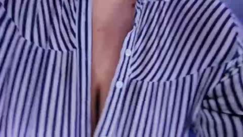 Snapshot of stephierousee chatting on March 6, 2026, 7:38 am Stephie online show from March 6, 2026, 7:38 am