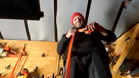 sterng123 online show from December 2, 2024, 3:37 am