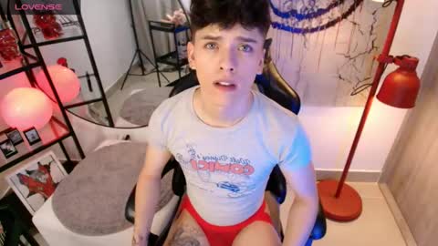 Stev austin  online show from April 10, 2026, 9:30 pm