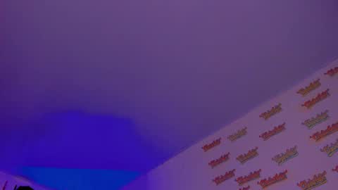 TANIA-STEVEN online show from September 25, 2025, 1:26 pm