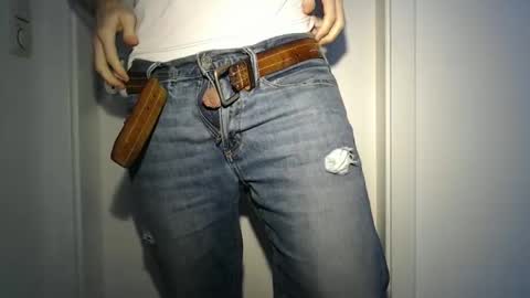 white beef online show from February 9, 2025, 1:46 pm