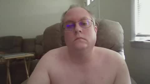 Snapshot of stever71 chatting on April 2, 2026, 4:04 pm stever71 online show from April 2, 2026, 4:04 pm