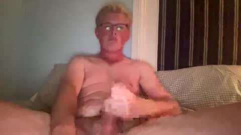 stevesmith797956 online show from August 8, 2026, 4:14 am