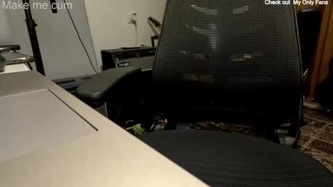 stevie_grey online show from March 3, 2026, 1:17 pm