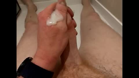 stevie_y19 online show from December 24, 2024, 12:11 pm