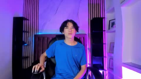 Snapshot of sthepanodimonaco chatting on May 5, 2026, 3:47 am Sthepano online show from May 5, 2026, 3:47 am