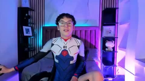 Snapshot of sthepanodimonaco chatting on June 15, 2026, 9:39 pm Sthepano online show from June 15, 2026, 9:39 pm