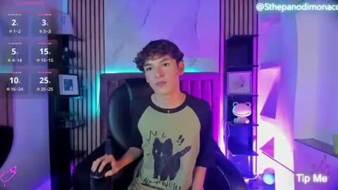 Sthepano  online show from July 1, 2026, 9:47 pm