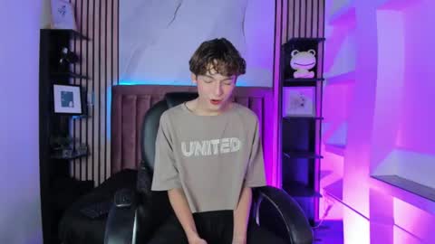 Sthepano  online show from July 24, 2026, 3:48 am