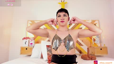 stifany cooper online show from December 12, 2024, 2:04 am