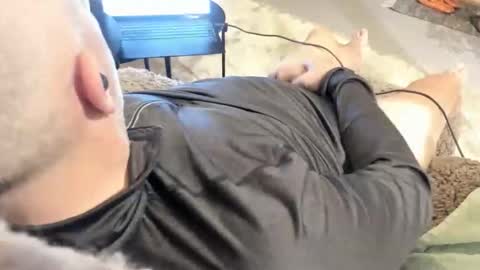 Steeg online show from December 5, 2025, 4:25 pm