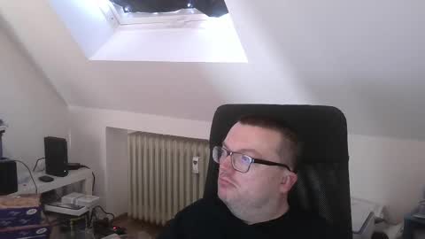 Oliver online show from April 15, 2026, 7:04 am