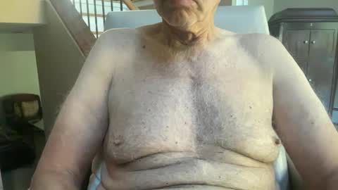 Stillbad2 online show from October 9, 2025, 6:17 pm