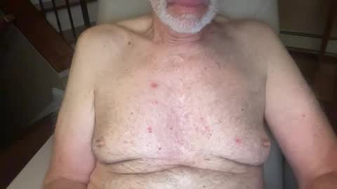 Snapshot of stillbad2 chatting on June 11, 2026, 12:43 am Stillbad2 online show from June 11, 2026, 12:43 am
