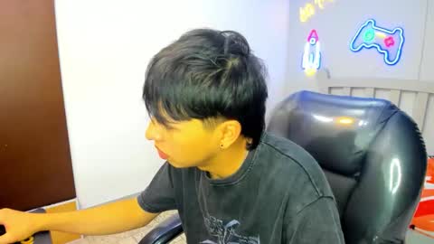 Stiwen online show from October 17, 2025, 3:14 pm