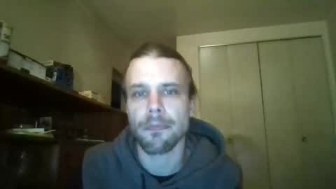 stockingsnfeet online show from April 13, 2026, 7:08 pm