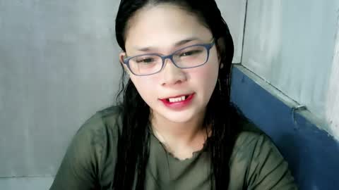 Terisse online show from April 27, 2026, 6:22 am