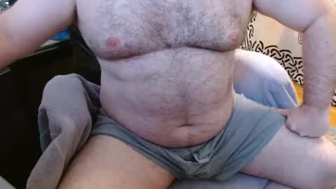 Stonerbear42 online show from September 30, 2025, 1:05 pm