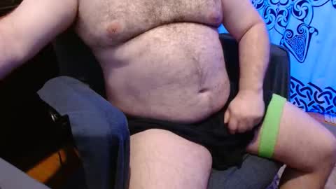 Snapshot of stonerbear42 chatting on May 25, 2026, 10:32 am Stonerbear42 online show from May 25, 2026, 10:32 am