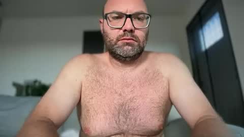 Snapshot of stoney8inches chatting on June 20, 2026, 12:19 pm stoney8inches online show from June 20, 2026, 12:19 pm