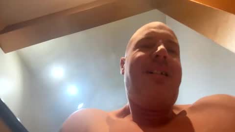 Stoodley22 online show from January 16, 2025, 5:42 am