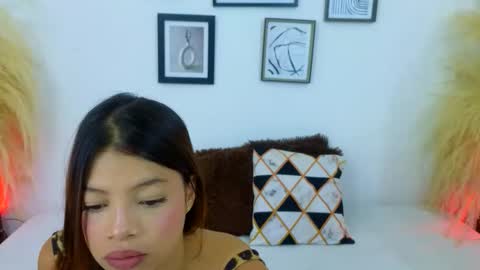 STORMY red hair MARA brown hair.  -------dont forget to follow us online show from February 9, 2026, 12:09 pm