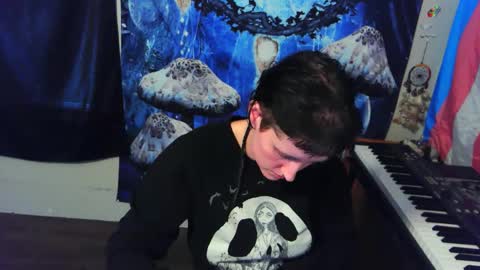 Stormythunder online show from November 20, 2025, 6:29 pm