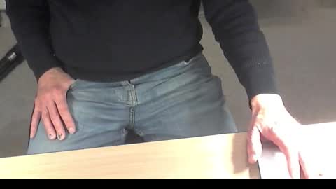 Dave online show from November 16, 2025, 5:51 pm