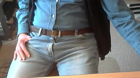 Dave online show from April 1, 2026, 4:15 pm