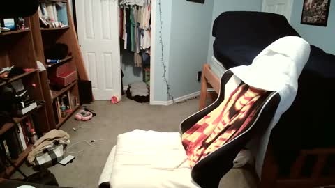 str8whiteboy21 online show from January 29, 2025, 1:38 pm