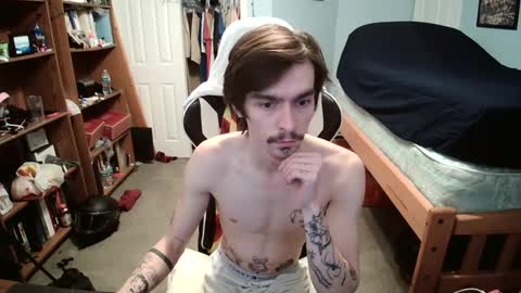 str8whiteboy21 online show from February 13, 2025, 3:24 pm