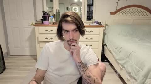 Snapshot of str8whiteboy21 chatting on February 2, 2026, 7:07 am str8whiteboy21 online show from February 2, 2026, 7:07 am