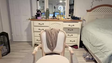 Snapshot of str8whiteboy21 chatting on February 3, 2026, 9:47 am str8whiteboy21 online show from February 3, 2026, 9:47 am