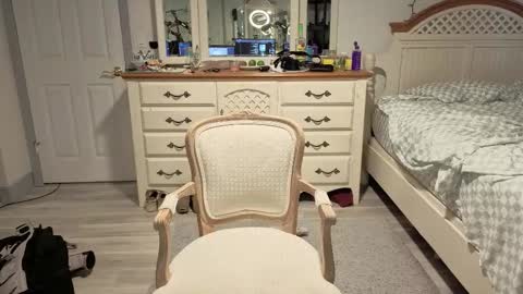 Snapshot of str8whiteboy21 chatting on February 25, 2026, 6:28 pm str8whiteboy21 online show from February 25, 2026, 6:28 pm