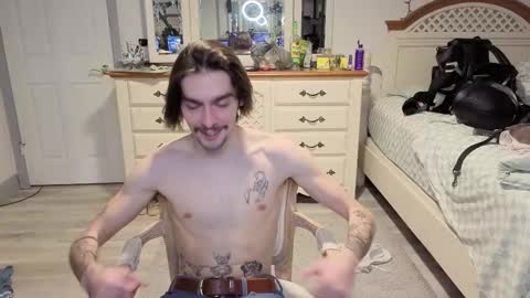 Snapshot of str8whiteboy21 chatting on February 27, 2026, 8:09 pm str8whiteboy21 online show from February 27, 2026, 8:09 pm