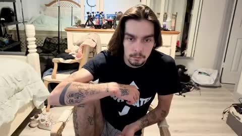 str8whiteboy21 online show from April 27, 2026, 5:49 am