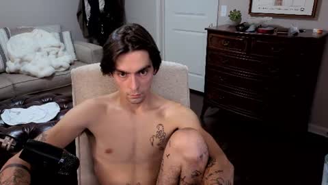 str8whiteboy21 online show from August 1, 2026, 5:18 am
